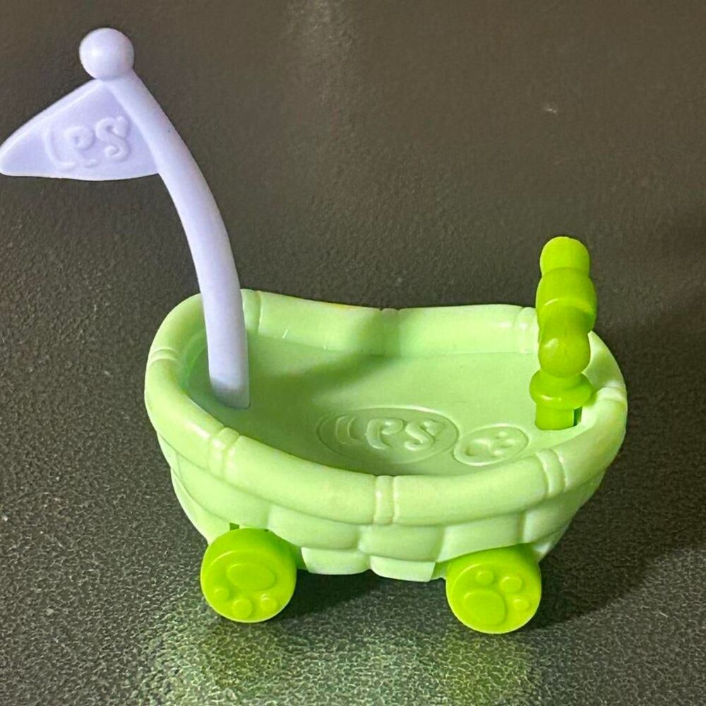 Hasbro Littlest Pet Shop (LPS) authentic green toy wagon